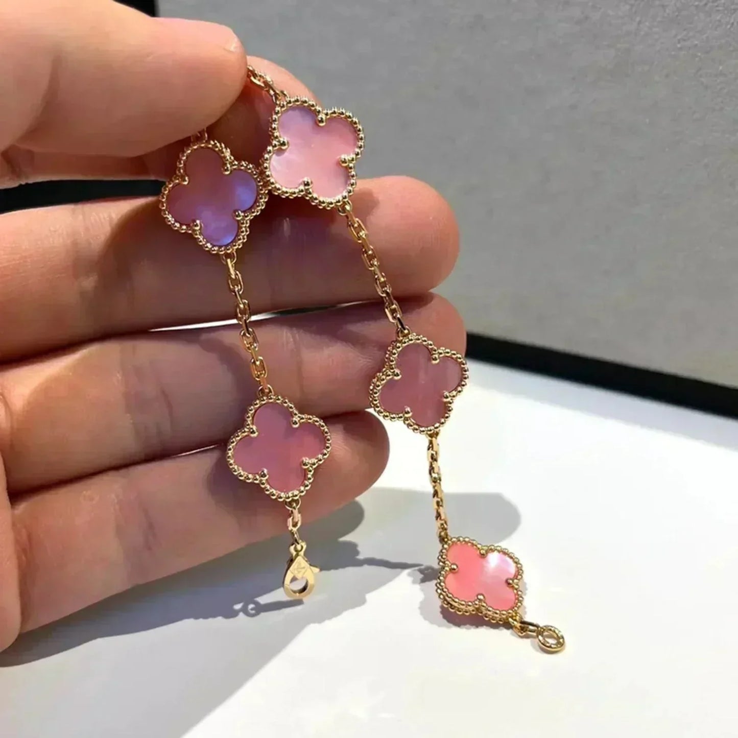 [Everoly JW]CLOVER 5 PINK MOP BRACELET